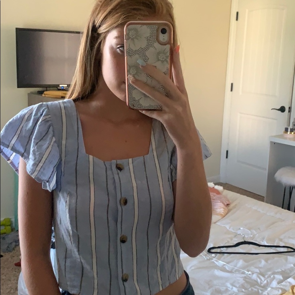 button down crop top